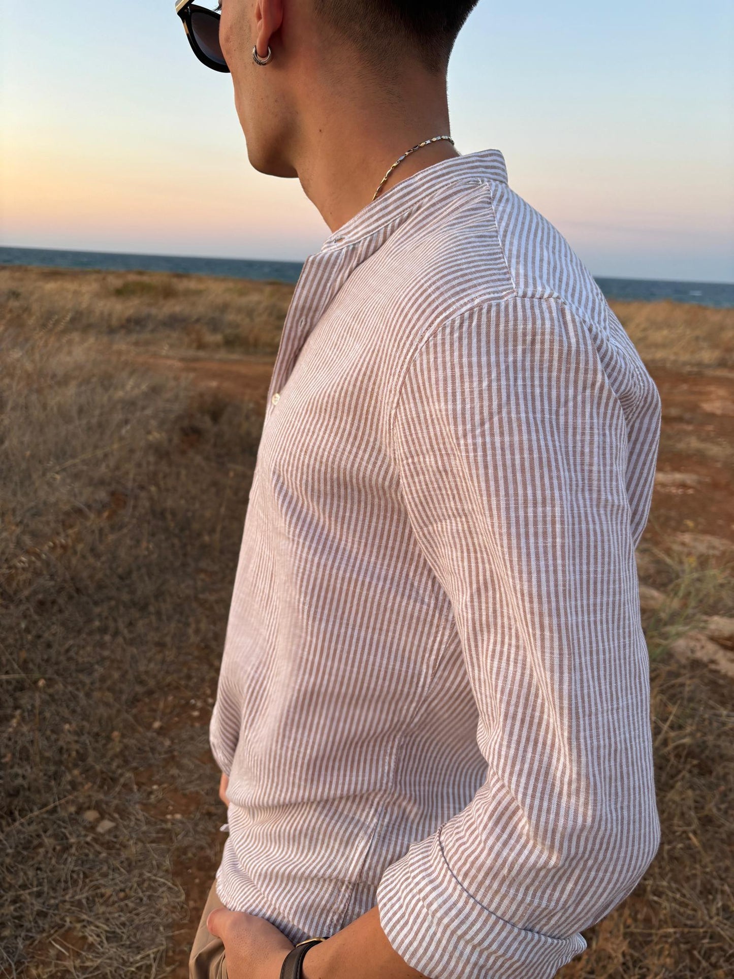 Camicia a Maniche Lunghe Rigata Beige - Old Money Style