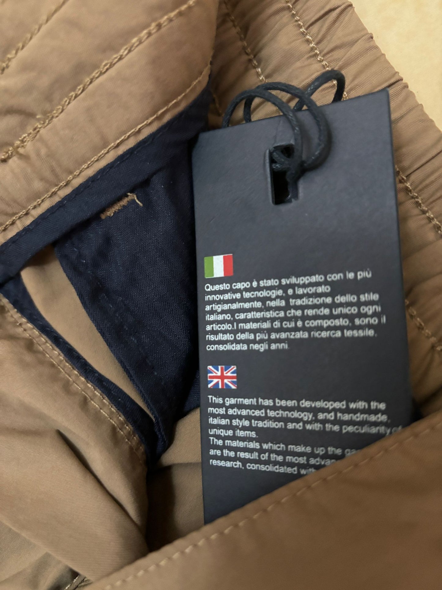 Pantalone con Piega Cammello - Old Money Style